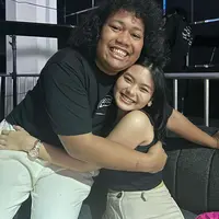 Marshel Widianto dan Yansen Indiani alias Cesen eks JKT48 sedang menanti kelahiran anak keduanya. Casen mengaku kehamilan anak keduanya ini berbeda dengan anak pertama yang kini berusia delapan bulan. [Instagram/marshel_widianto]