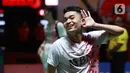 Ganda putra Indonesia, Leo Rolly Carnando merayakan kemenangan setelah menaklukkan wakil Jepang, Takuro Hoki/Yugo Kobayashi pada laga semifinal Indonesia Masters 2023 di Istora Senayan, Jakarta, Sabtu (28/1/2023). Wakil Indonesia itu menang dengan skor 18-21, 21-17, 21-3. (Bola.com/M Iqbal Ichsan)