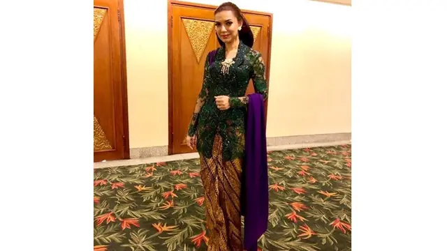 Selain Dokter Reisa Broto Asmoro, 7 Artis Cantik Ini Miliki Gelar Bangsawan