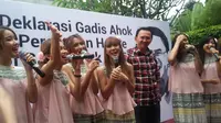 Ahok mendapat kejutan dari Cherrybelle