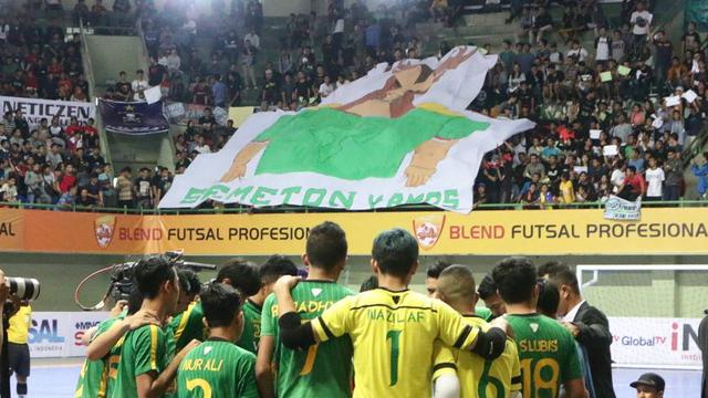 Suporter Vamos Mataram