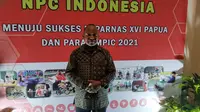 Ketua Harian Panitia Besar (PB) Peparnas XVI Papua, Doren Wakerkwa.  (Bola.com/Vincentius Atmaja)