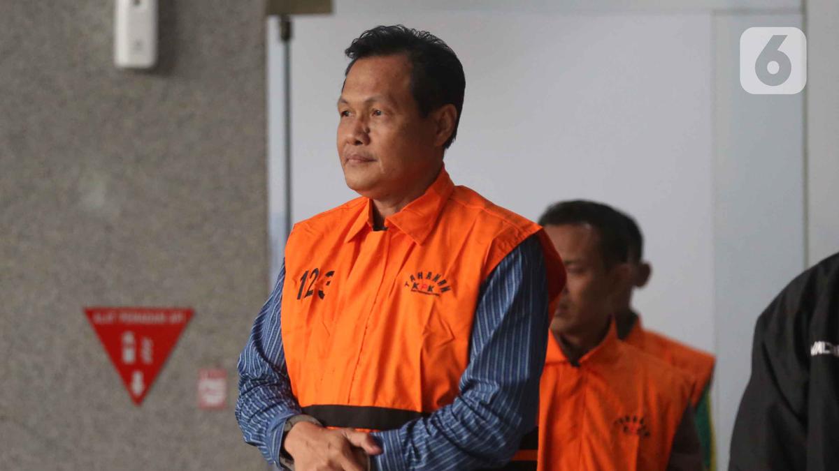 Begini Aliran Uang dan Pembagian Hasil Korupsi Bup