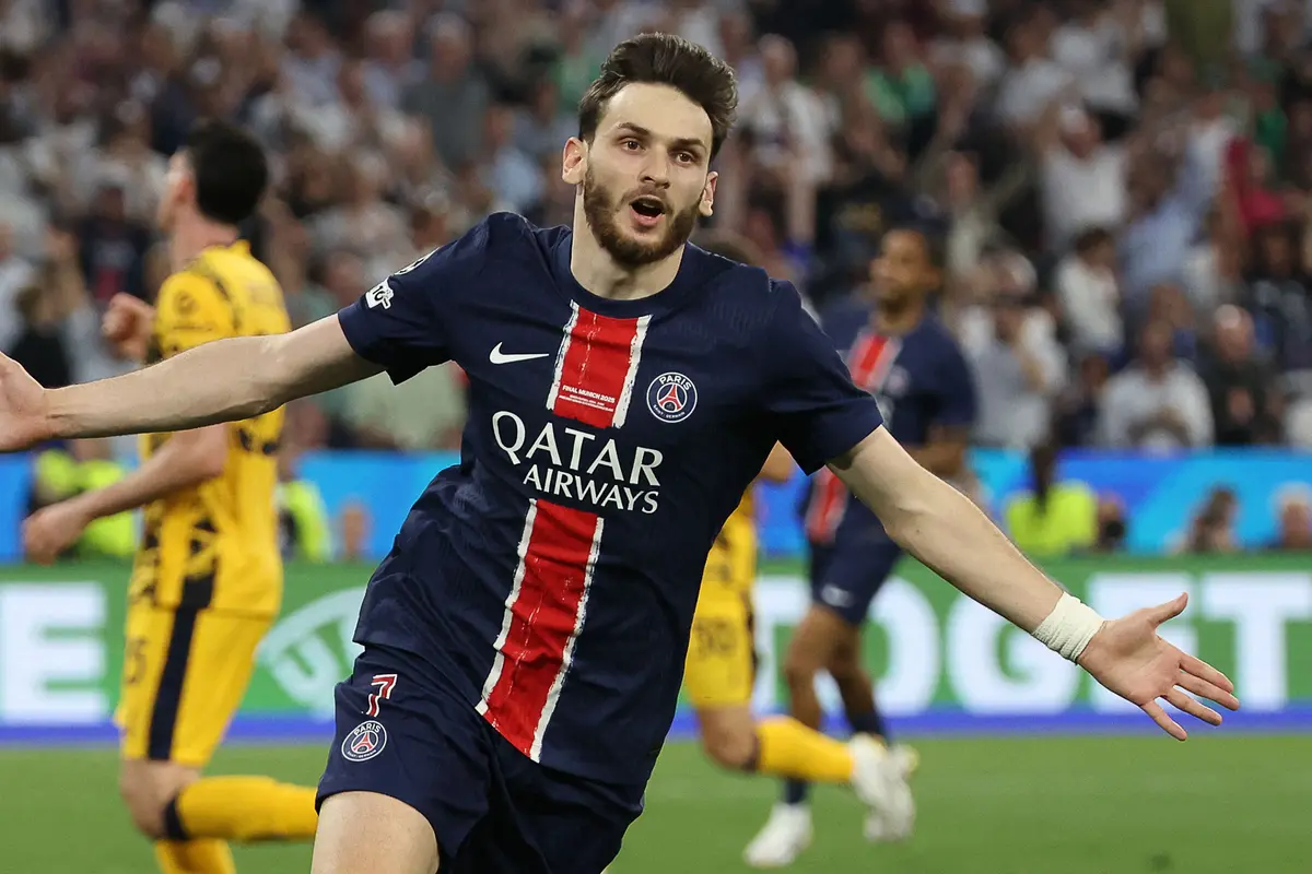 Foto: Cetak Gol dan Bawa PSG Juara Liga Champions, Khvicha Kvaratskhelia Ukir Sejarah
