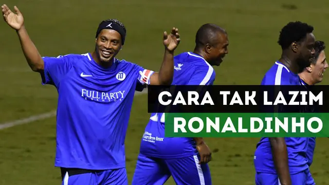 Berita video mengenai cara Ronaldinho menghibur pada laga amal di Kosta Rika dengan cara tak lazim. Apakah yang dimaksud?