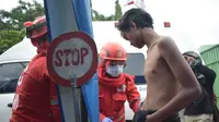 Massa Demo dan Polisi Bentrok di Jalan Daan Mogot Tangerang, 5 Pelajar Terluka