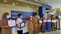 Semangat HKN, Penyuluh Protokol Covid-19 Dapat Penghargaan dari Gubernur Sulbar