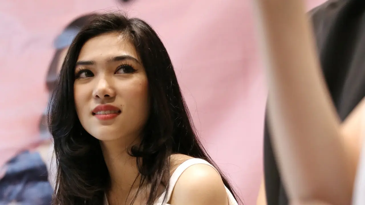 [Bintang] Isyana Sarasvati