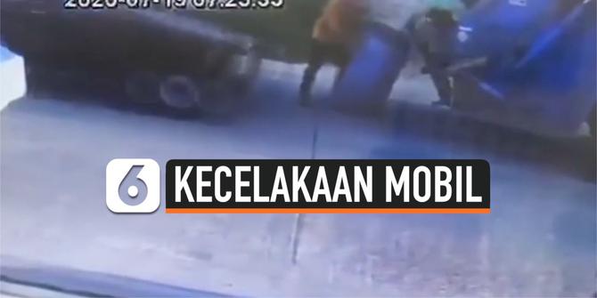 VIDEO: Detik-Detik Petugas Kebersihan Luput dari Kecelakaan