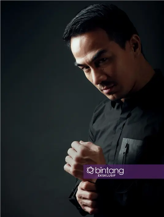 Taslim mendapat peran kecil di film Karma dan Rasa. Namanya mulai menarik perhatian setelah film The Raid: Redemption. Aksi Joe Taslim banyak mendapat perhatian termasuk dari para sineas Hollywood. (Bambang E. Ros/Bintang.com)