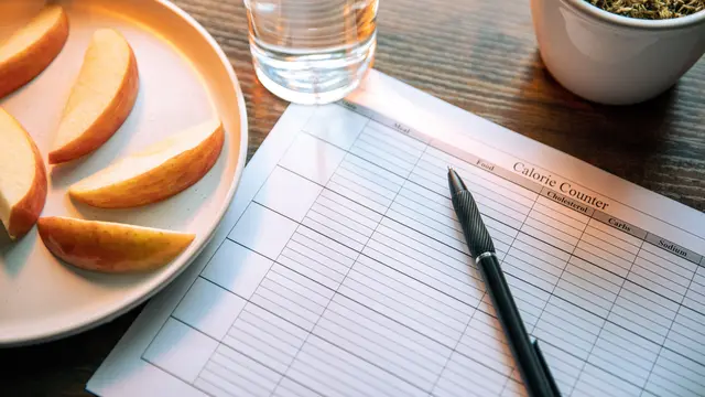 Alasan Tubuh Justru Menyimpan Lebih Banyak Lemak Saat Makan Terlalu Sedikit