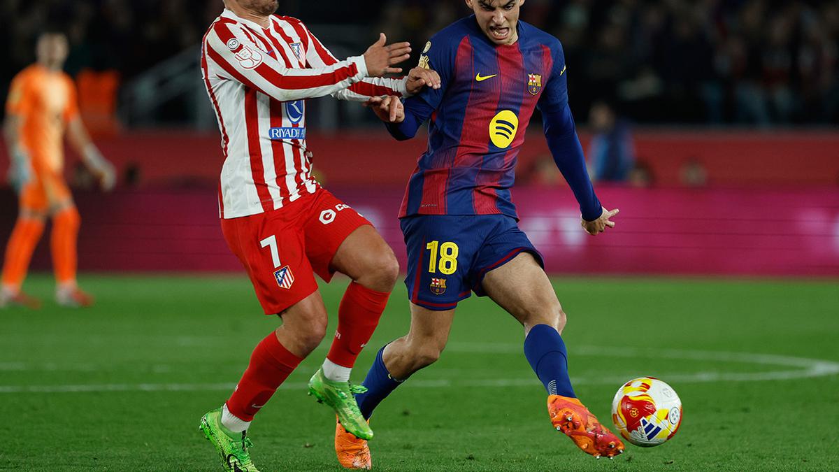 Pesona Gerard Martin: Bek 24 Tahun yang Diam-Diam Jadi Senjata Rahasia Baru Barcelona