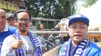 Ketua MPR RI Zulkifli Hasan siap patungan untuk Persib Bandung yang dijatuhi denda Rp 50 juta oleh Komisi Disiplin PSSI karena aksi koreografi Save Rohingya yang dilakukan bobotoh. (Putu Merta Surya Putra)