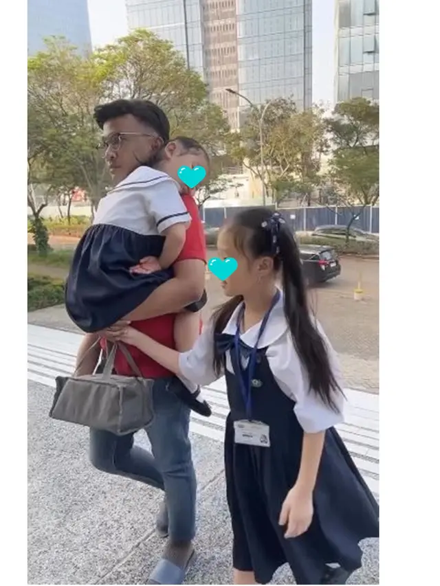 Ruben Onsu Gugat Cerai Sarwendah, Ini 6 Potret Kenangan saat Kompak Dampingi Anak