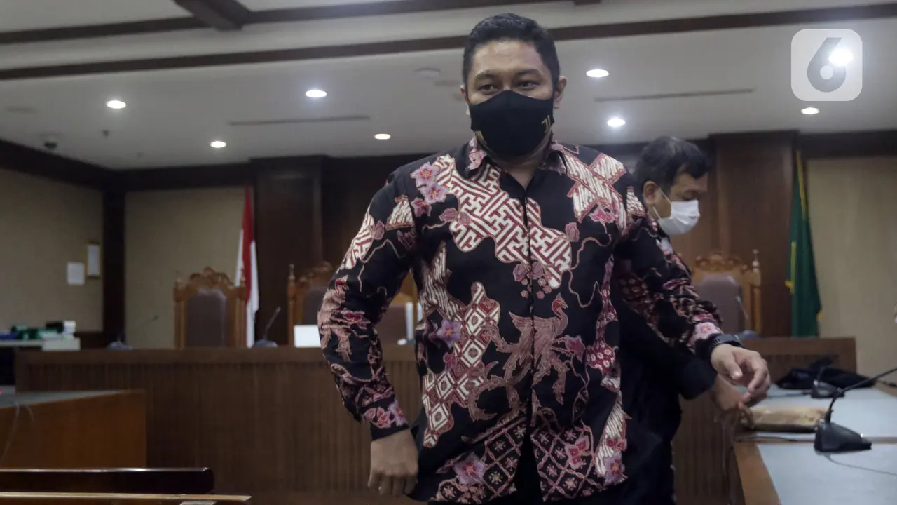FOTO: Suap Penanganan Perkara, Mantan Penyidik KPK Stepanus Robin Pattuju Divonis 11 Tahun Penjara