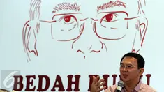 Cagub Petahana Basuki T Purnama (Ahok) memberikan keterangan saat bedah buku "A Man Called Ahok" di Jakarta, Jumat (20/1). Ahok menjadi pembicara utama sekaligus menceritakan beberapa pengalamannya. (Liputan6.com/Johan Tallo)