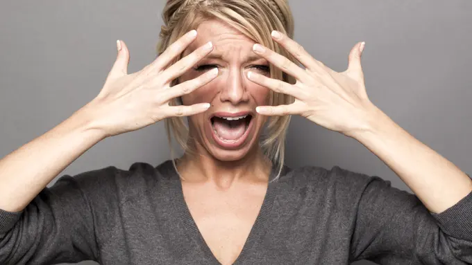 [Bintang] 4 Zodiak Besar Kepala yang Terkenal Drama Banget Jadi Orang