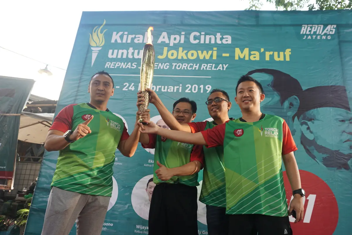Kirab Api Cinta Jokowi