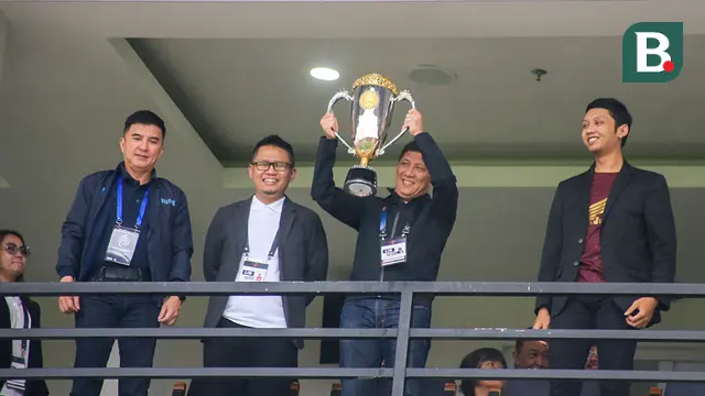 Foto: Sepi Penonton, Bali United Menyerah oleh PSS Sleman di Laga Pembuka BRI Liga 1 2023 / 2024