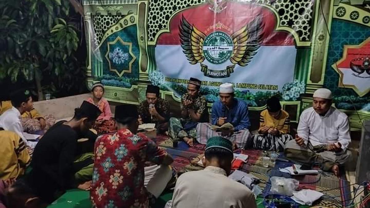 Ringkasan Bacaan Maulid Simtudduror Karya Habib Ali Al-Habsyi, Lengkap Sejarahnya