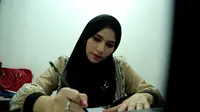 Khanaan, dari Batik hingga Desainer Modest Wear Paling Dicari