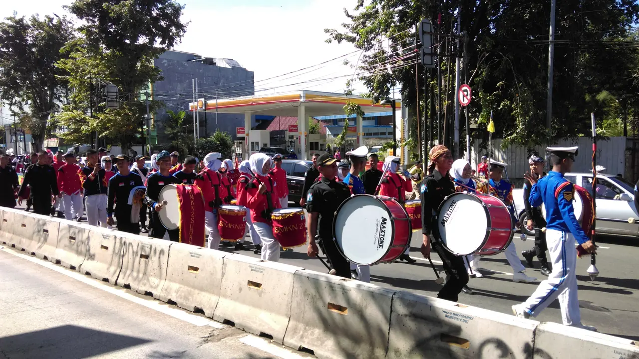 Peserta Kirab Kebangsaan Taruna Merah Putih di Rawamangun (Liputan6.com/Fachrur Rozie)