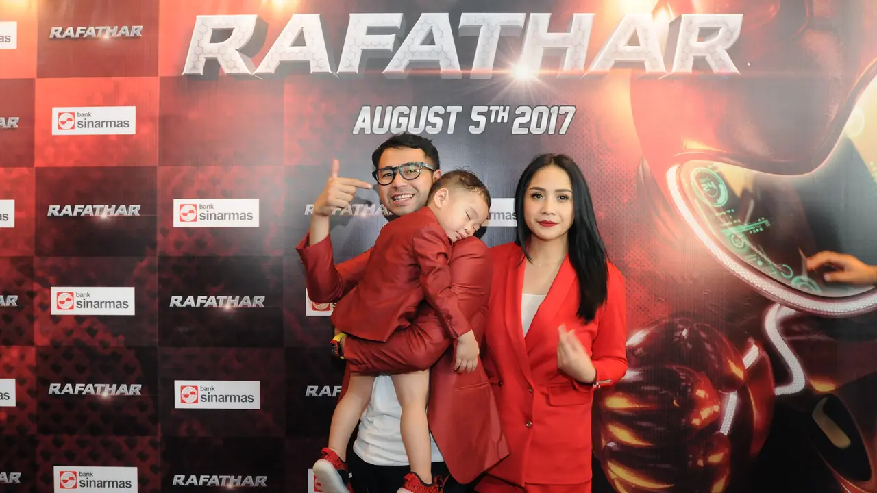 [Bintang] Raffi Ahmad - Nagita Slavina - Rafathar
