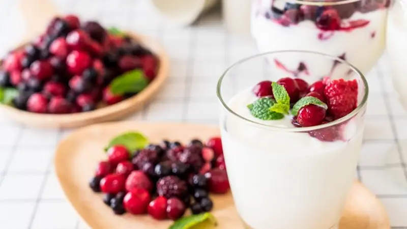 8 Cara Membuat Yogurt Ala Rumahan yang Lezat, Hemat dan Menyehatkan