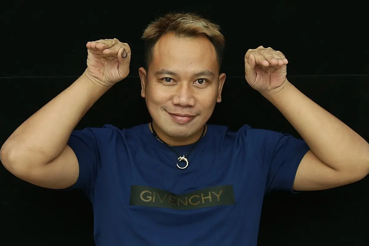 [Bintang] Vicky Prasetyo