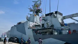 HMS Spey merupakan kapal patroli lepas pantai kelas Sungai Batch 2 milik Angkatan Laut Kerajaan Inggris. (BAY ISMOYO/AFP)