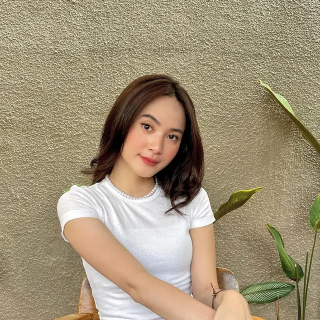 6 Potret Gamer Sekaligus Artis Vivi Novika, Akui Diselingkuhi Alfeandra Dewangga