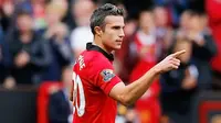 [Menit 42] Gol Berkelas RvP Bawa MU Samakan Kedudukan