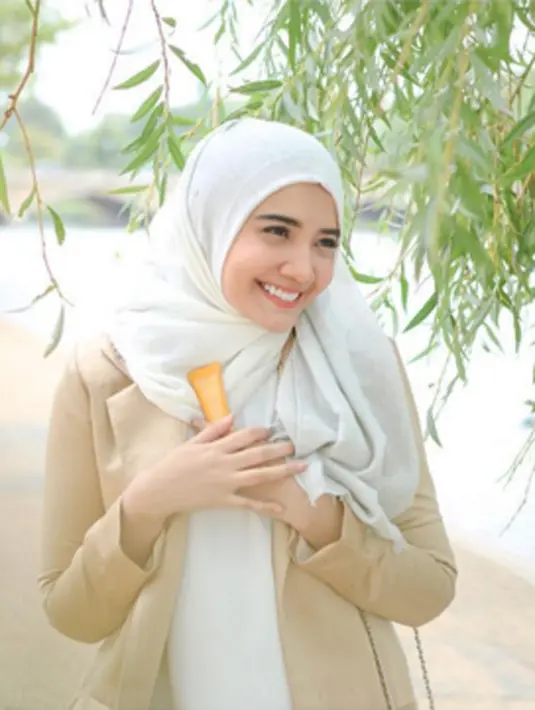 Zaskia sempat merilis album bersama Shireen Sungkar yang bertajuk ‘The Journey Of Love’. (viainstagram@zaskiasungkar15/Bintang.com)