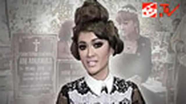 Mau Jadi Titisan Suzanna kok Ciut?