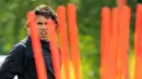 Striker Manchester United asal Argentina, Carlos Tevez menjalani latihan di Carrington, pusat latihan MU pada 20 Mei 2009, jelang persiapan final Liga Champions menghadapi Barcelona di Roma, Italia. AFP PHOTO/ANDREW YATES