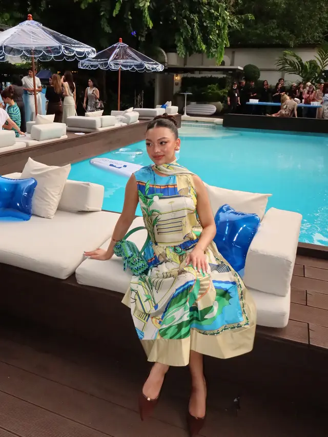 Summer Look Naura Ayu hingga Keng Harit, Jadi Inspirasi Busana Pool Party yang Vibrant
