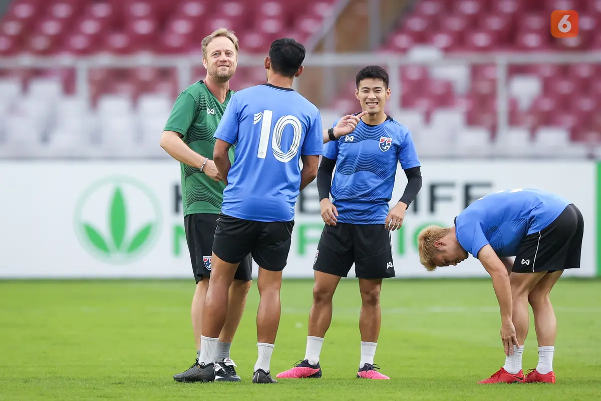 Official Training Timnas Thailand Jelang Laga Kontra Timnas Indonesia di Piala AFF 2022