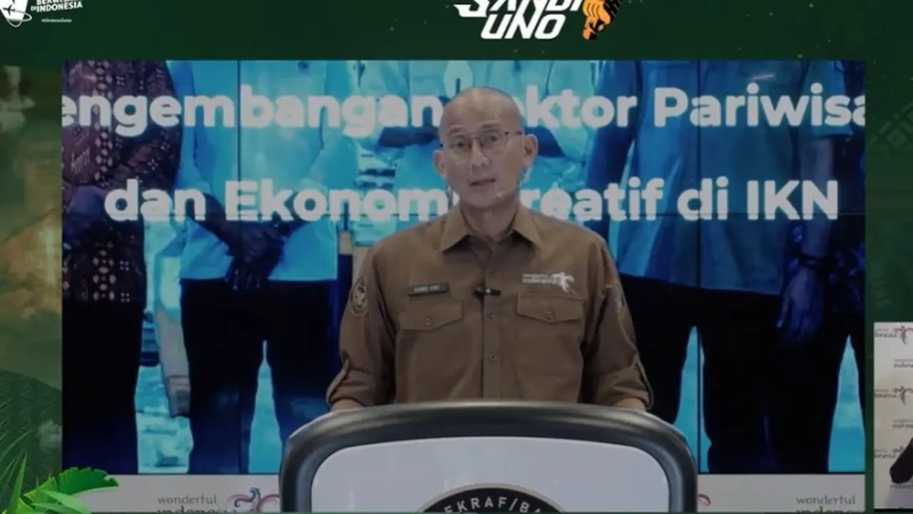 Menparekraf Sandiaga Uno dalam The Weekly Brief with Sandi Uno, Rabu, 10 Januari 2024