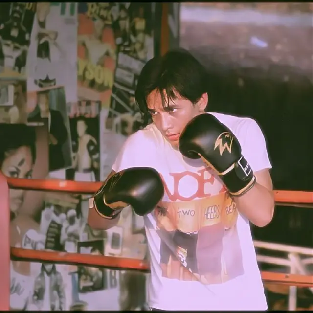 6 Potret Jefri Nichol saat Olahraga Tinju, Terbaru Lawan Haters