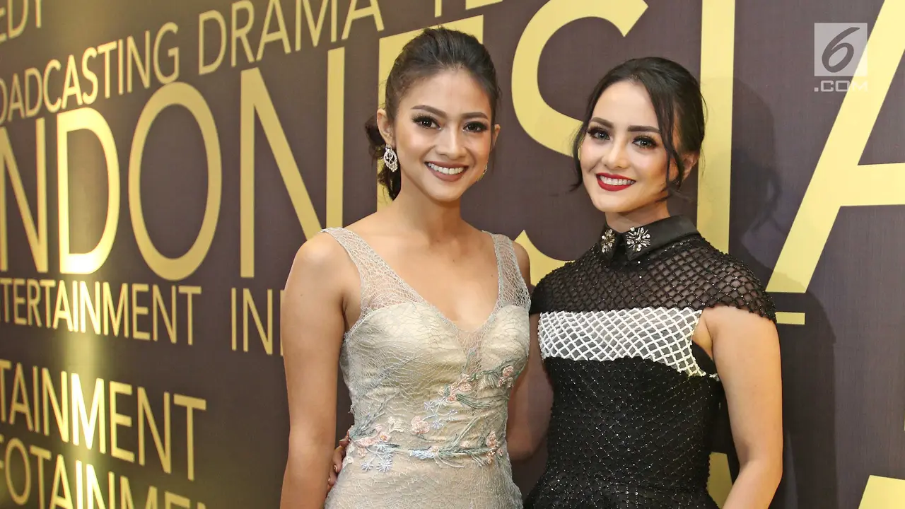 Rini Yulianti dan Ririn Ekawati