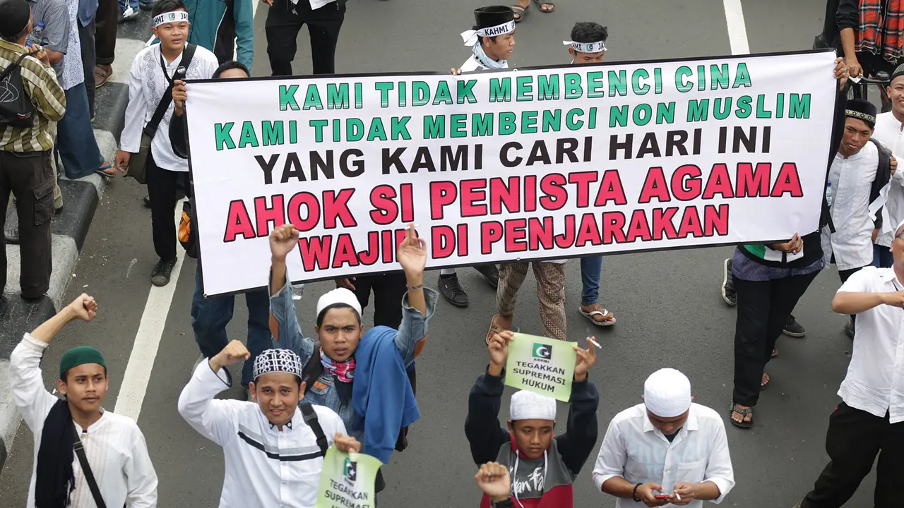 [Bintang] Demo Ahok
