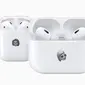 The second-gen AirPods (left), second-gen AirPods Pro (middle), and third-gen AirPods (right). (Apple)