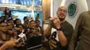 Didampingi kuasa hukumnya Haris Azhar, Pandji Pragiwaksono bertemu dengan Ketua MUI Bidang Fatwa, Asrorun Niam Sholeh. Tampak dalam foto, komika, Pandji Pragiwaksono saat menjawab pertanyaan pewarta di Gedung Majelis Ulama Indonesia (MUI), Jakarta, Selasa (3/2/2026). (Kapanlagi.com/Budy Santoso)
