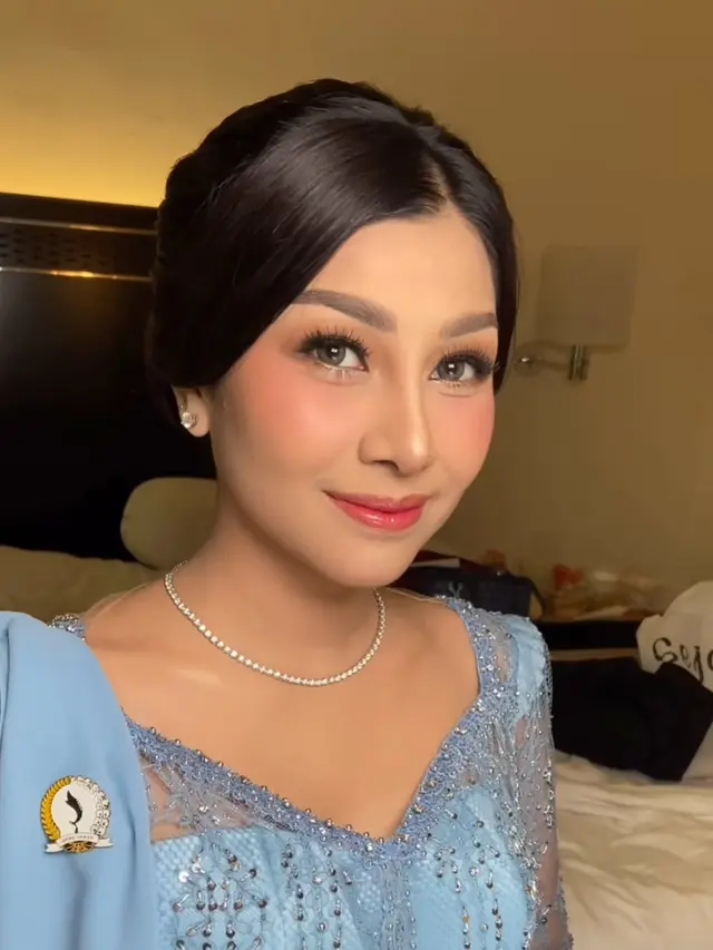 Nisya Ahmad, Adik Raffi Ahmad saat Pelantikan Anggota DPRD Provinsi Jawa Barat. [@nissyaa]