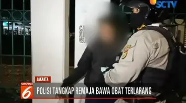 Polisi juga menyita sepeda motor yang digunakan dua remaja, karena saat diperiksa polisi tak menemukan sama sekali kelengkapan surat sepeda motor.