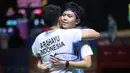 <p>Selebrasi kemenangan Ganda putri Indonesia, Apriyani Rahayu/Siti Fadia Silva Ramadhanti setelah mengalahkan pasangan Thailand, Jongkolphan Kititharakul/Rawinda Prajongjai pada laga babak 32 besar Indonesia Open 2024 di Istora Senayan, Jakarta, Selasa (4/6/2024). Apriyani Rahayu/Siti Fadia Silva Ramadhanti menang rubber game 21-17, 16-21 dan 21-14. (Bola.com/M Iqbal Ichsan)</p>