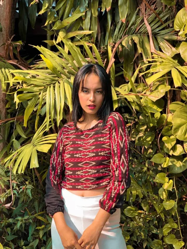8 Potret Nadia Riwu Kaho, Runner-Up 2 Miss Indonesia 2020 yang Diduga Tipu Warga NTT