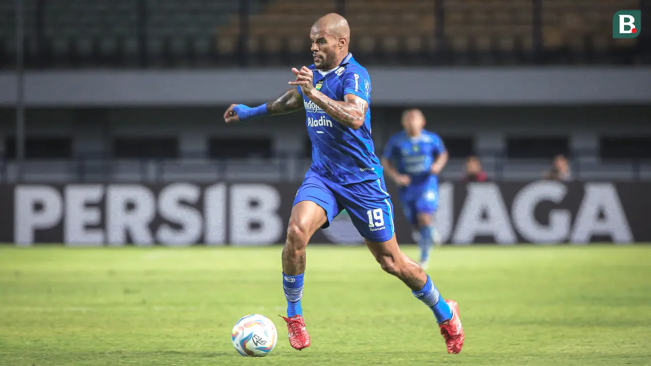 Persib Bandung vs Dewa United - BRI Liga 1 2023/2024