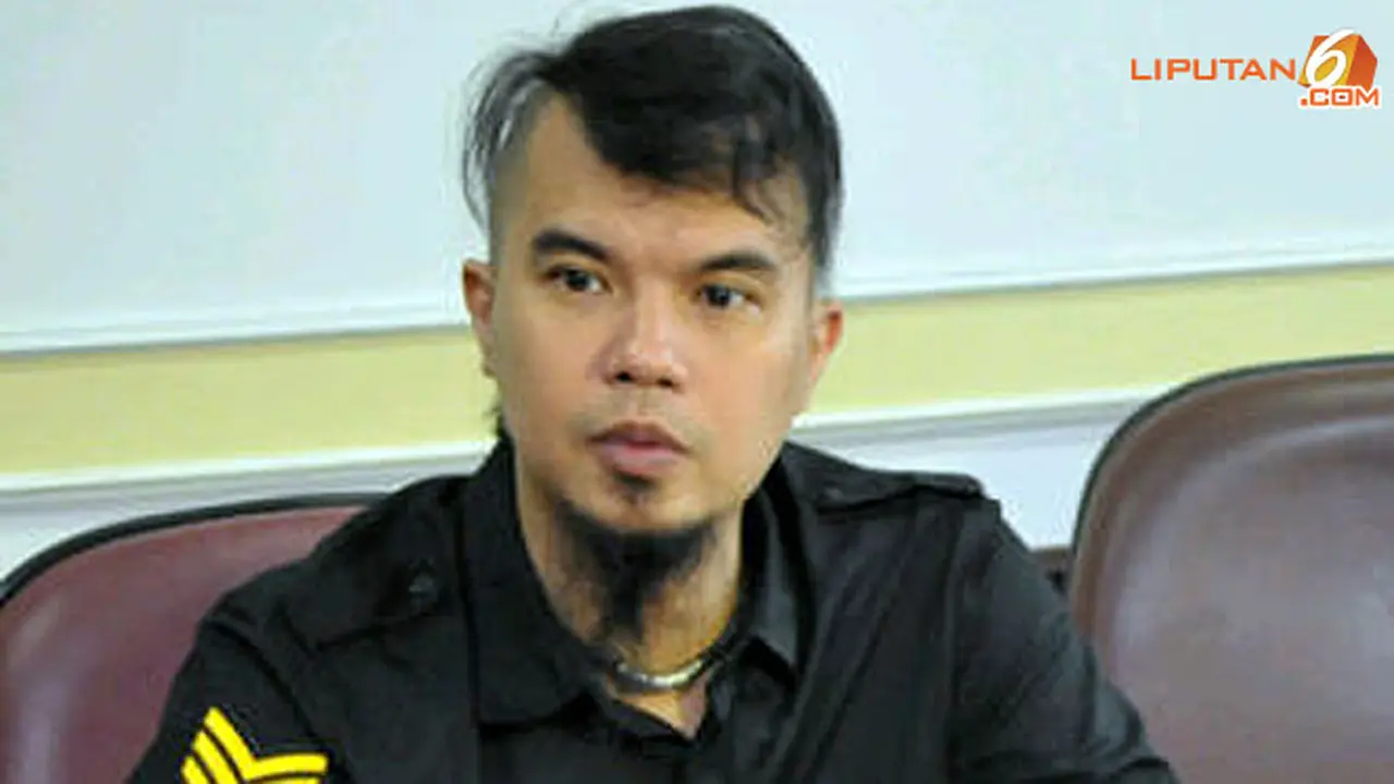 ahmad-dhani-2-131218c.jpg