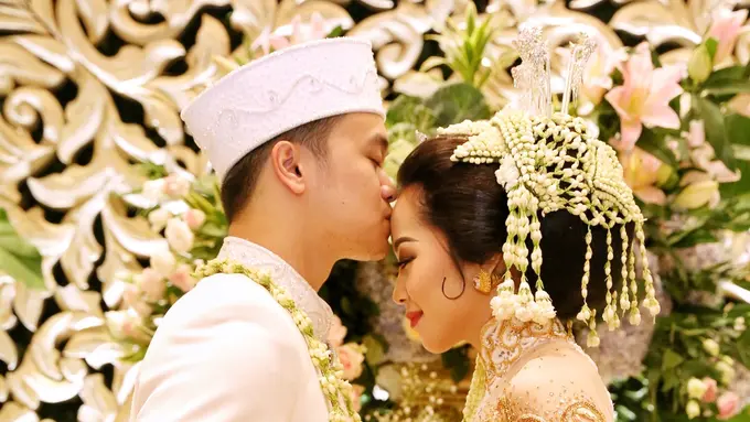 [Bintang] Karina Salim dan Aldy Primanda